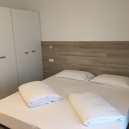 Residence Marina ريفا ديل غاردا المظهر الخارجي الصورة