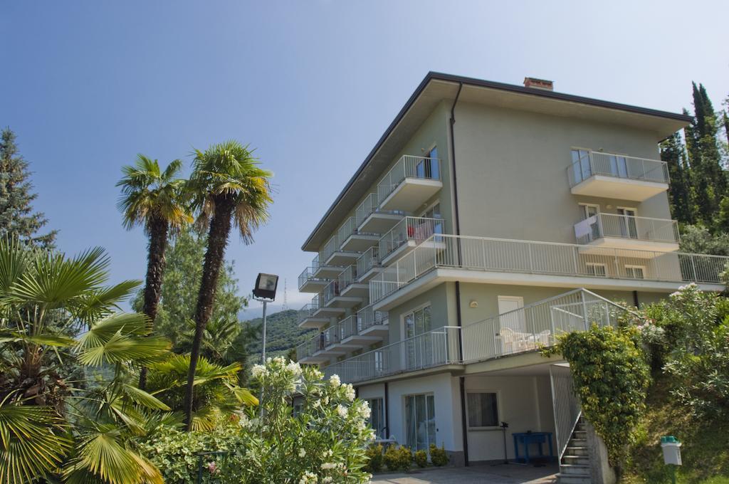 Residence Marina ريفا ديل غاردا المظهر الخارجي الصورة