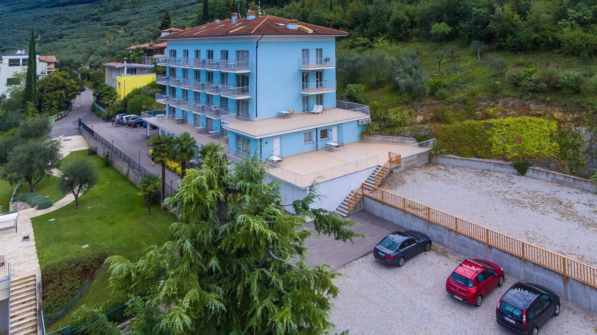 Residence Marina ريفا ديل غاردا المظهر الخارجي الصورة