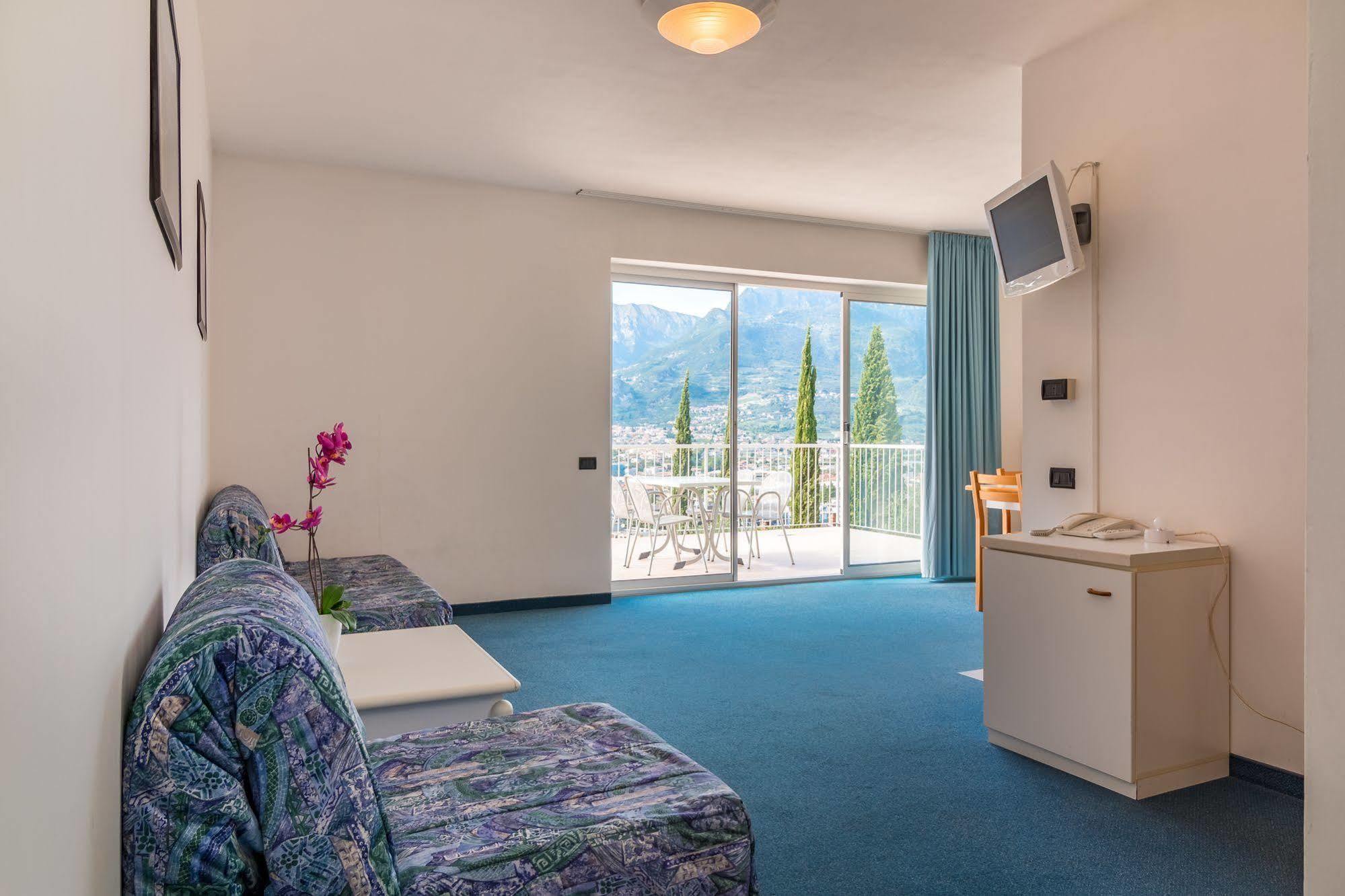 Residence Marina ريفا ديل غاردا المظهر الخارجي الصورة