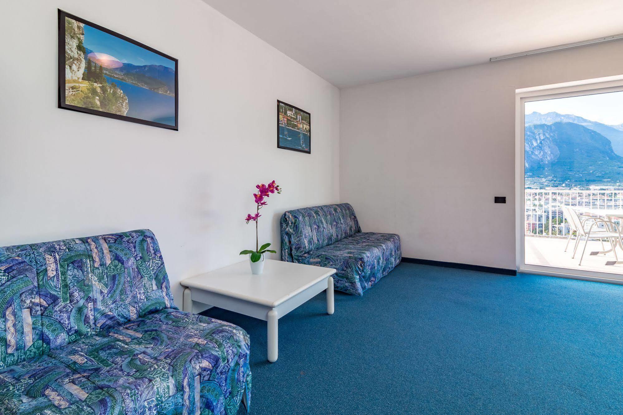Residence Marina ريفا ديل غاردا المظهر الخارجي الصورة
