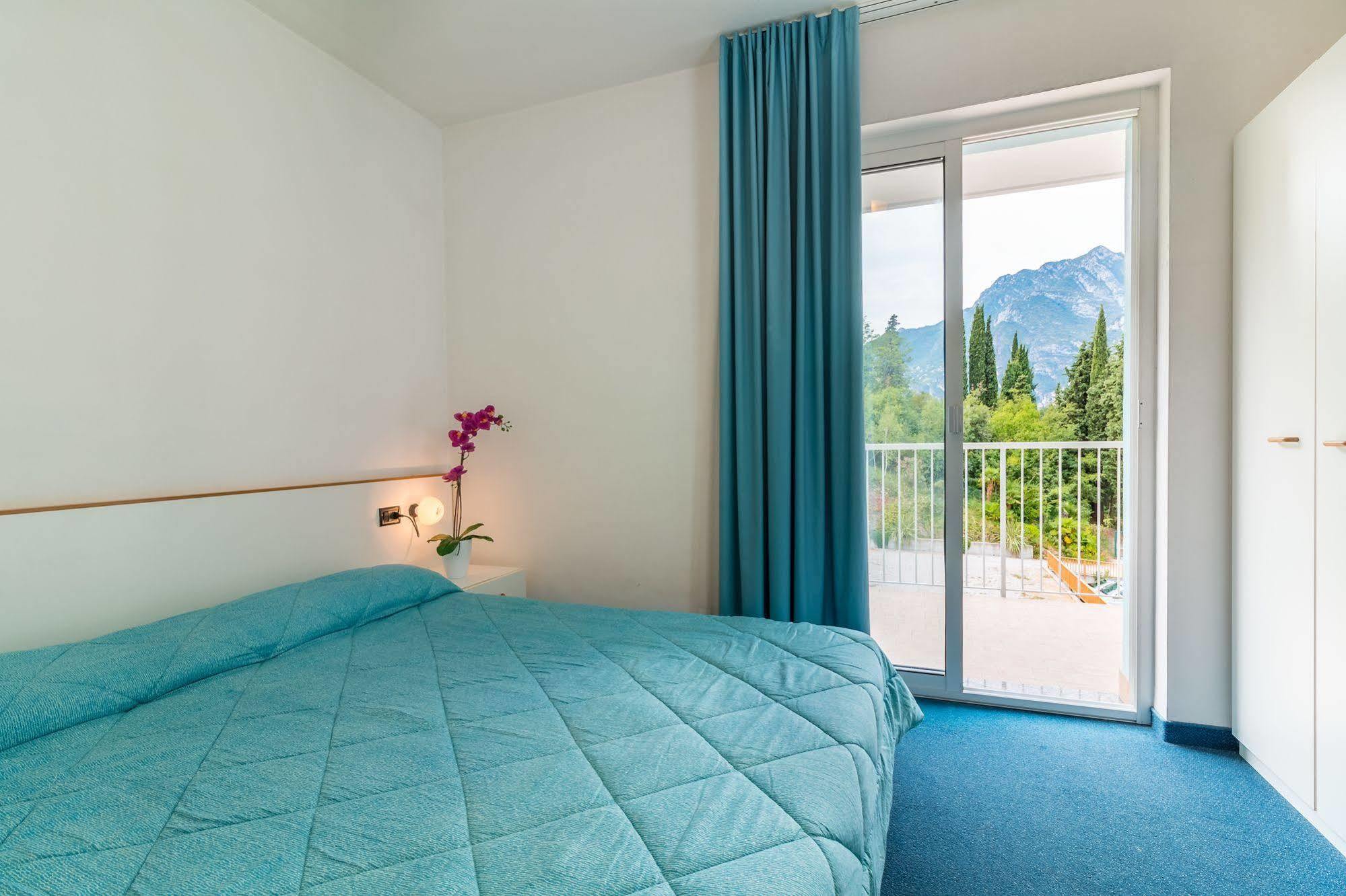 Residence Marina ريفا ديل غاردا المظهر الخارجي الصورة